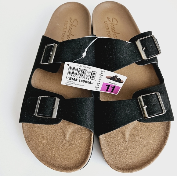 Skechers Shoes - Black Sketchers Luxe Foam Buckle Strap Sandals